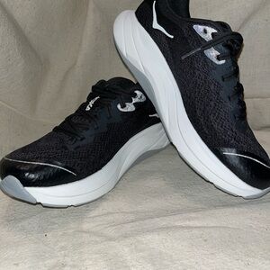 Hoka Y Rincon 4 Big Kids Size 4MD